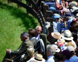 Die Familie von Croÿ begleitet den Wildpferdefang seit Generationen.